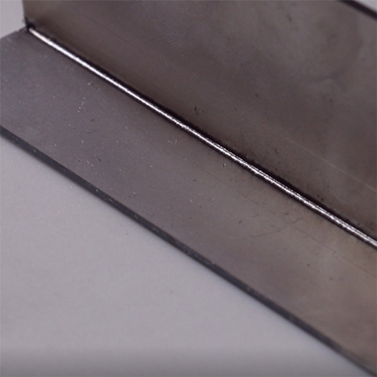 手持激光焊接機(jī) 手持激光焊接機(jī)